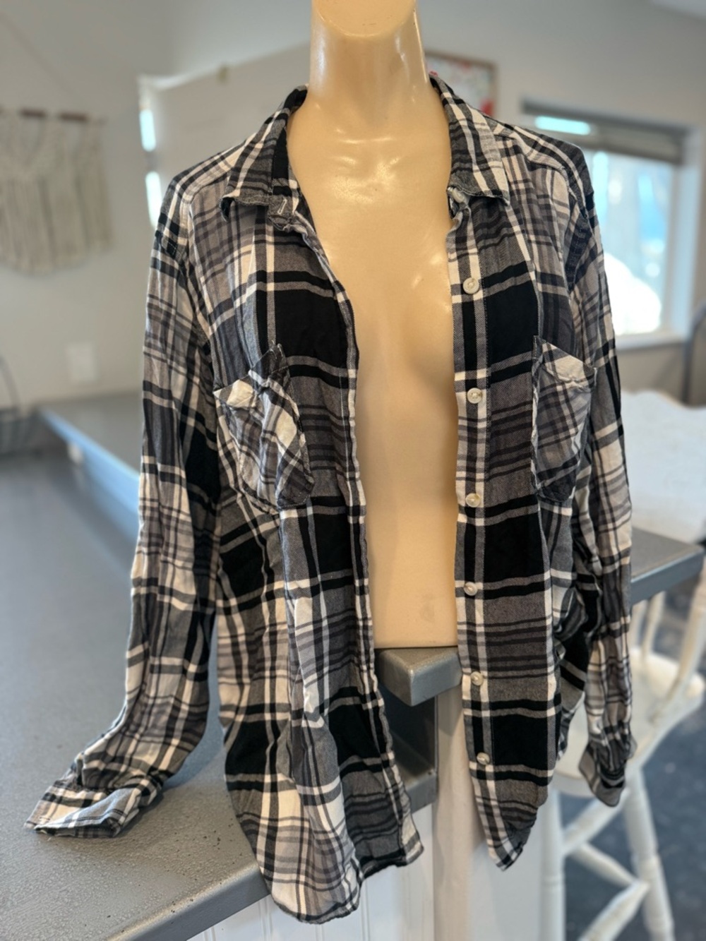Mossimo Black & White Plaid Boyfriend Fit Button-Up Shirt